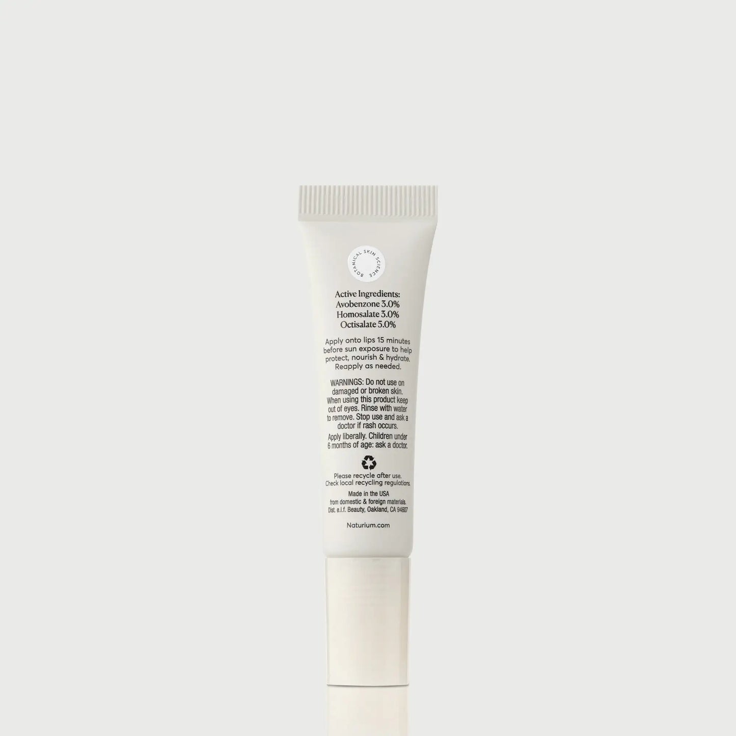 phyto-glow-lip-balm-spf-45-clear-i1 NATR-10124_PhytoGlow_SPF_Clear_primary_capon_back_bonebkgd_1.webp