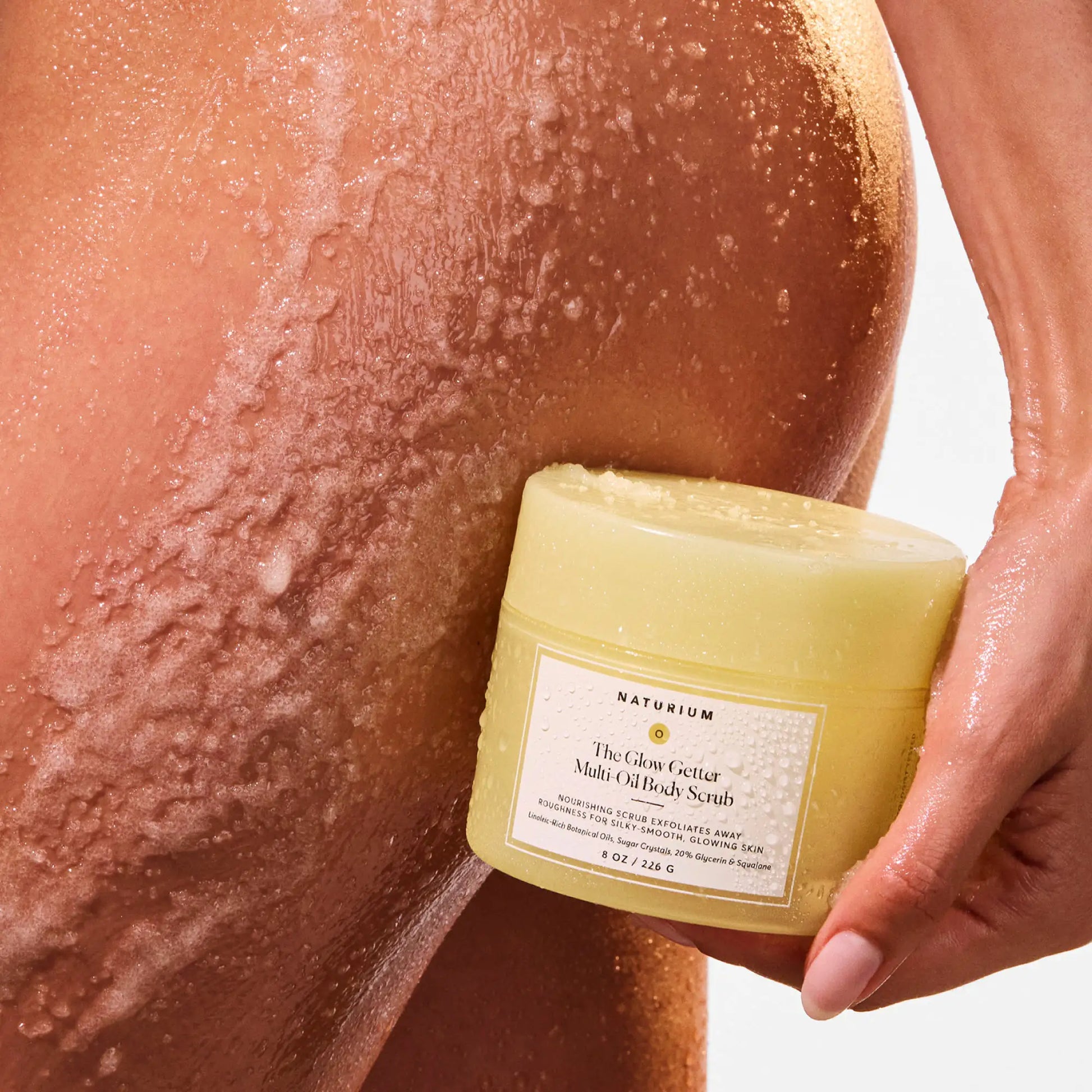 the-glow-getter-multi-oil-body-scrub-h2 NATR-40028-Alt-Image-The_Glow_Getter_Multi-Oil_Body_Scrub-07.webp
