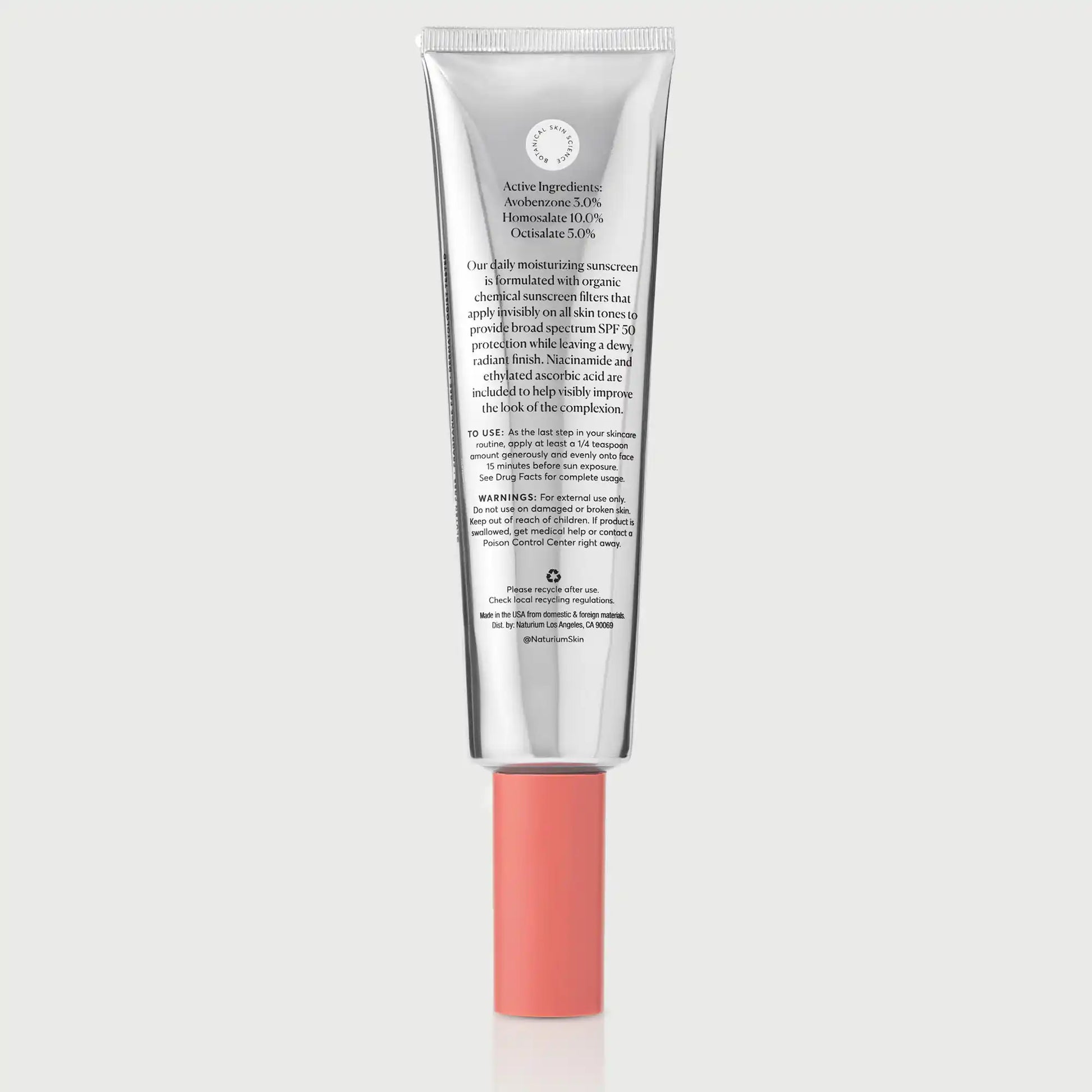 dew-glow-moisturizer-spf-50-jumbo-d4 NATR_Dew_Glow_Jumbo_Back_CapOn_bonebkgd.webp